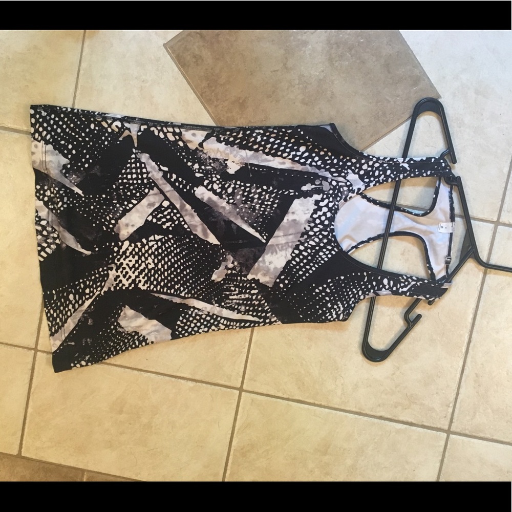 Lululemon Cool Racerback - Picture 5 of 6